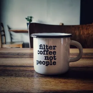 Emaille Becher - filter coffee not people
